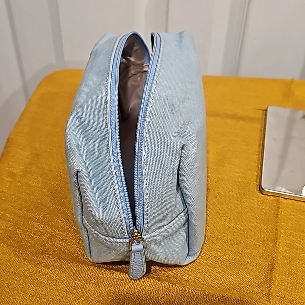 KATE SPADE COSMETIC BAG EUC